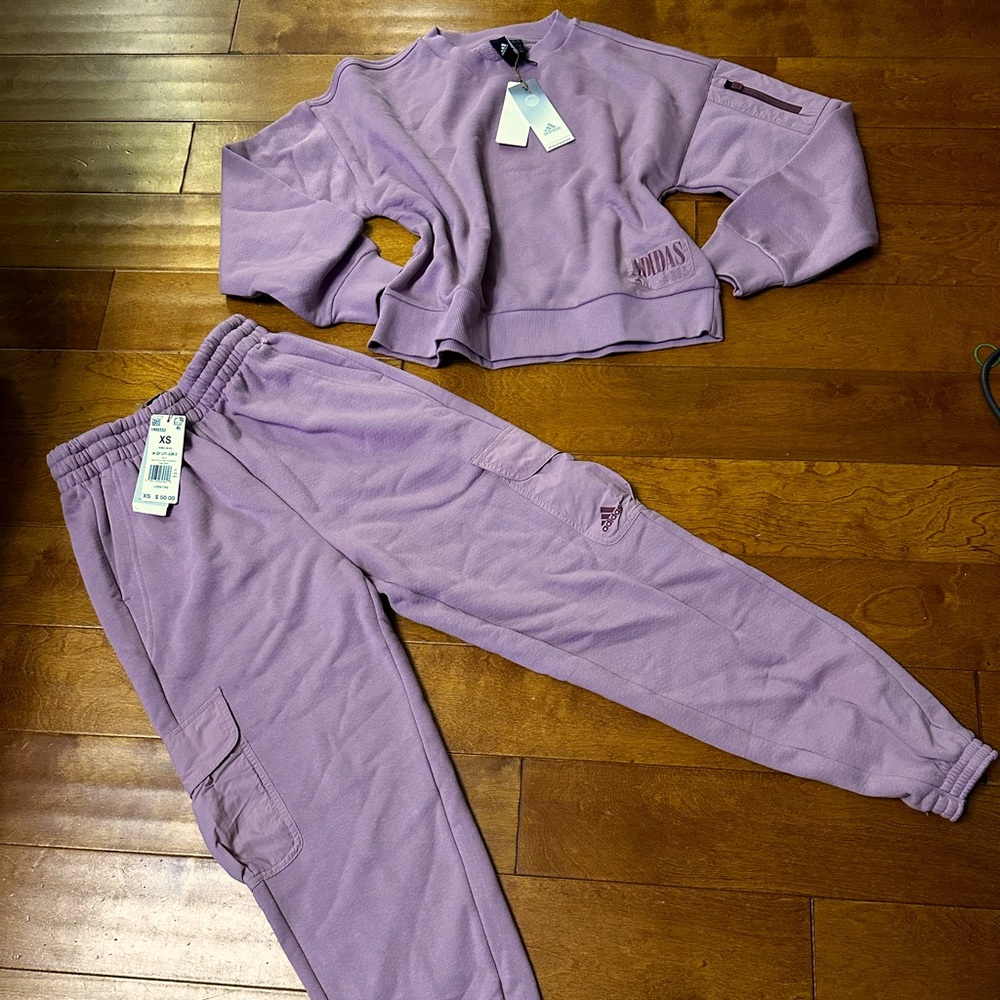 Adidas joggers and pullover sweater XS